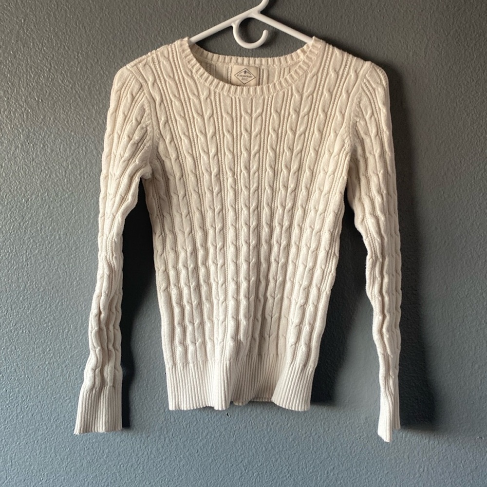 Knitted sweater